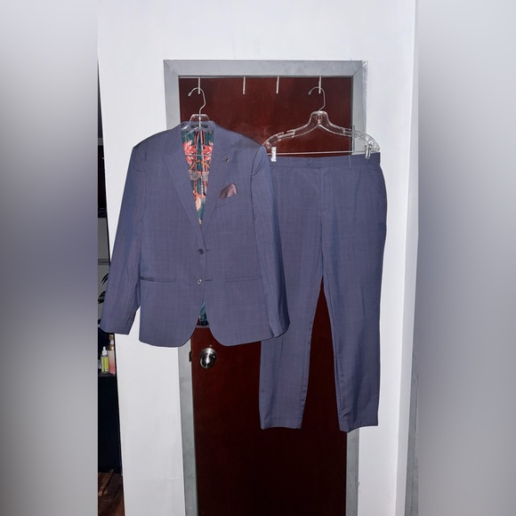 Ted Baker Lilac color wool Suit Stylish Blazer and Trousers Set 40R/32R - Picture 3 of 15